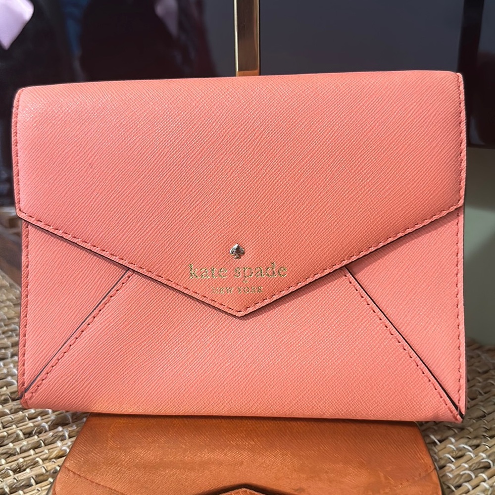 Kate spade snap clutch/crossbody